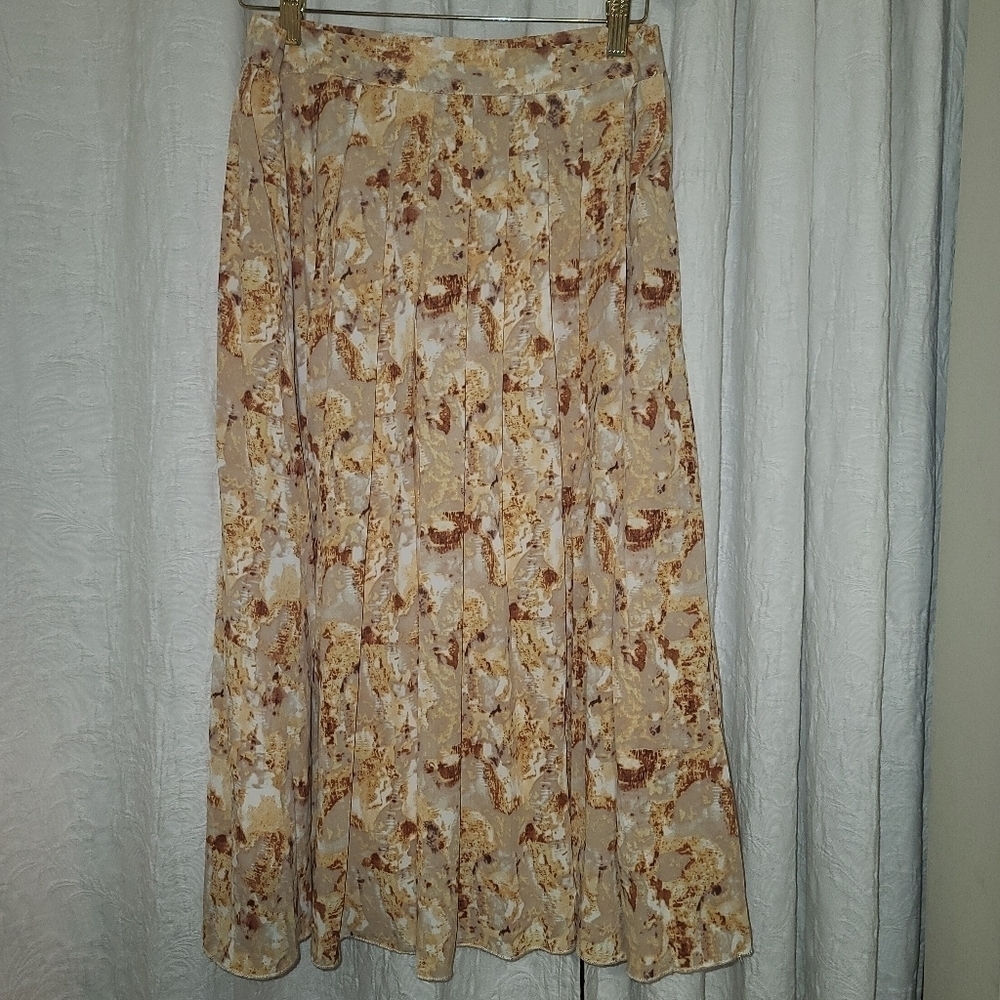 WDNY Pleated Midi Skirt Tan Brown Abstract Print Size L